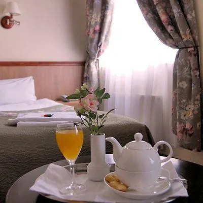 Gate Hotel 3*