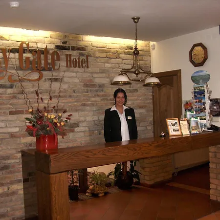 Gate Hotel 3*