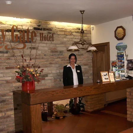 Gate Hotel 3*