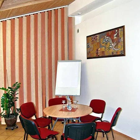 Gate Hotel 3*